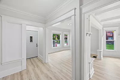 2935 N 28th St #2937, Milwaukee, WI 53210 - Photo 6