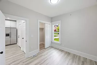 2935 N 28th St #2937, Milwaukee, WI 53210 - Photo 10