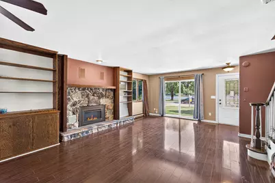 445 W Chestnut St, Burlington, WI 53105 - Photo 6