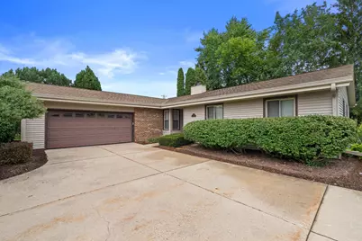 W156N10640  Cobbler Ln, Germantown, WI 53022 - Photo 1