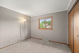 W156N10640 Cobbler Ln, Germantown, WI 53022 - Photo 16