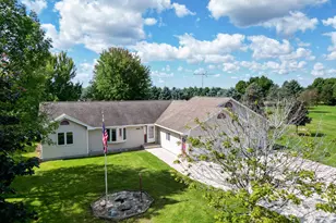 12120 Marken Rd, Meeme, WI 53042 - Photo 34