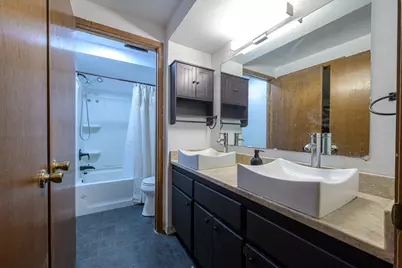 230 E Drexel Ave, Oak Creek, WI 53154 - Photo 12