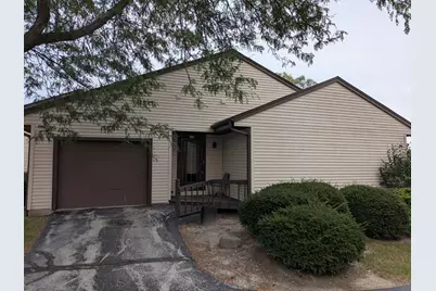 230 E Drexel Ave, Oak Creek, WI 53154 - Photo 8