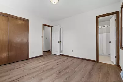 709  Krueger Ct, Onalaska, WI 54650 - Photo 10