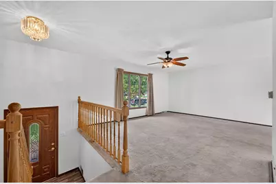 3560 S Oakdale Dr, New Berlin, WI 53151 - Photo 2