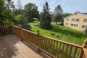 139 Heidel Rd, Thiensville, WI 53092 - Photo 4