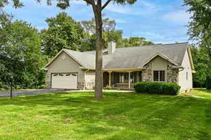 9358 S 33rd St, Franklin, WI 53132 - Photo 1
