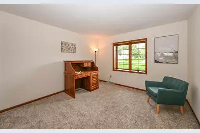 9358 S 33rd St, Franklin, WI 53132 - Photo 24