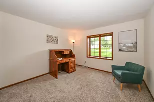 9358 S 33rd St, Franklin, WI 53132 - Photo 24