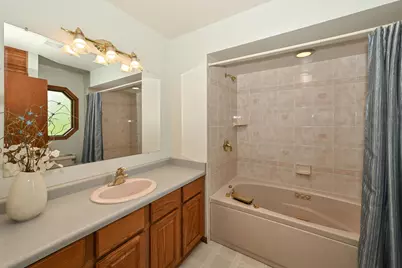 9358 S 33rd St, Franklin, WI 53132 - Photo 20