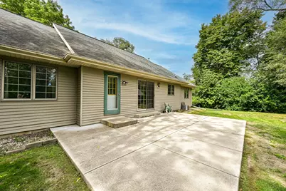 9358 S 33rd St, Franklin, WI 53132 - Photo 28