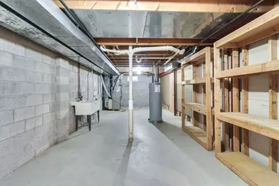 250 N 115th St, Wauwatosa, WI 53226 - Photo 16