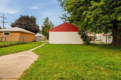 3923 N 78th St, Milwaukee, WI 53222 - Photo 18