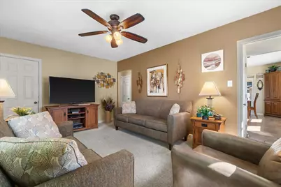 4386 S Burrell St, Milwaukee, WI 53207 - Photo 8