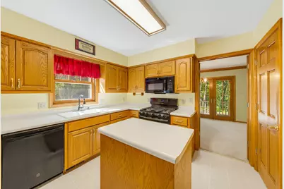 W2254  Kniep Rd, Spring Prairie, WI 53121 - Photo 16