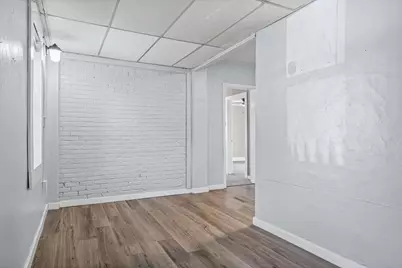 421  Caledonia St, La Crosse, WI 54603 - Photo 12