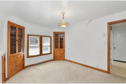 3049 S 45th St, Milwaukee, WI 53219 - Photo 24