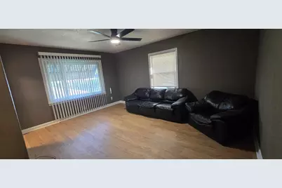 1823 S 52nd St, West Milwaukee, WI 53214 - Photo 6