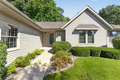808  Schloemer Dr, West Bend, WI 53095 - Photo 24