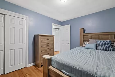 2317  Gillen St, Racine, WI 53403 - Photo 12