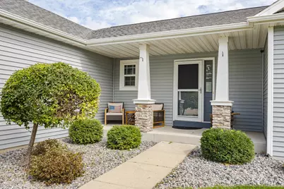 354  Rosewood Ave, Lake Mills, WI 53551 - Photo 4
