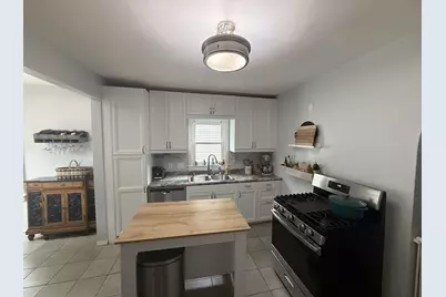 1204 S 110th St, West Allis, WI 53214 - Photo 10