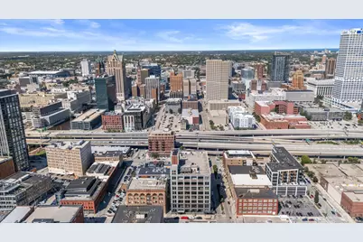 320 E Buffalo St #804, Milwaukee, WI 53202 - Photo 26