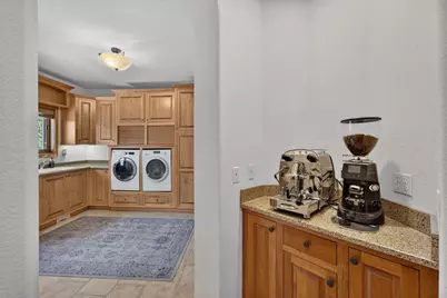 W213N5230  Golfview Dr, Menomonee Falls, WI 53051 - Photo 28