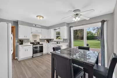 3523 W Pelican Ln, Brown Deer, WI 53209 - Photo 4