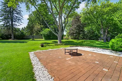 3523 W Pelican Ln, Brown Deer, WI 53209 - Photo 16
