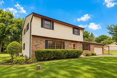 W213N10189  Beech Dr, Germantown, WI 53017 - Photo 24