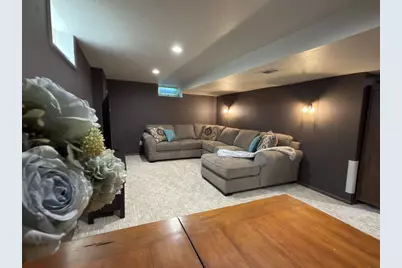 W240N4035  Swan Rd, Pewaukee, WI 53072 - Photo 26
