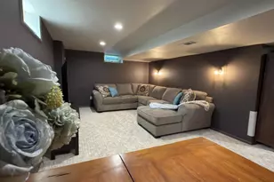 W240N4035 Swan Rd, Pewaukee, WI 53072 - Photo 26