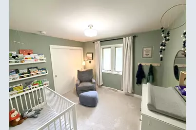 W240N4035  Swan Rd, Pewaukee, WI 53072 - Photo 20