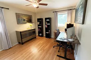 W240N4035 Swan Rd, Pewaukee, WI 53072 - Photo 22