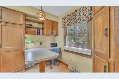 3520  Highcliff Cir, Sheboygan, WI 53083 - Photo 8