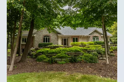 260  Glacial Dr, Slinger, WI 53086 - Photo 92
