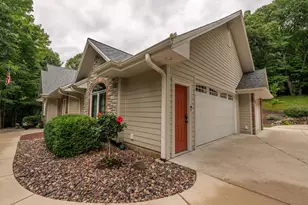 260 Glacial Dr, Slinger, WI 53086 - Photo 46