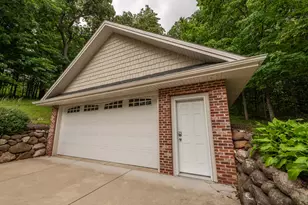260 Glacial Dr, Slinger, WI 53086 - Photo 48