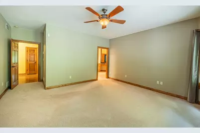 260  Glacial Dr, Slinger, WI 53086 - Photo 68