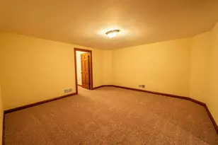 260 Glacial Dr, Slinger, WI 53086 - Photo 78