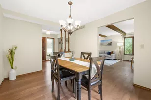 2515 W Wending Dr, Glendale, WI 53209 - Photo 12