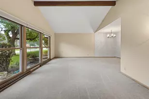 2400 W Rochelle Ave, Glendale, WI 53209 - Photo 4
