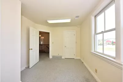 2088  Washington Ave #2090, Cedarburg, WI 53012 - Photo 8