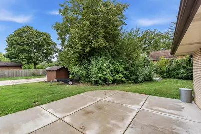 4973 S 19th St, Milwaukee, WI 53221 - Photo 24