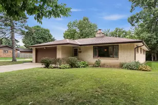 4973 S 19th St, Milwaukee, WI 53221 - Photo 2