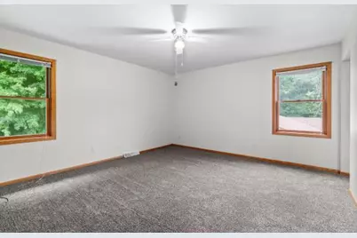 W5661  Summit Woods Ln, Plymouth, WI 53073 - Photo 16
