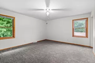 W5661 Summit Woods Ln, Plymouth, WI 53073 - Photo 16