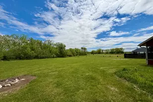 417 E 1st St, Waldo, WI 53093 - Photo 2